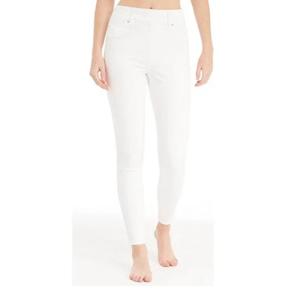 Spanx Women's White Distressed Skinny Pull on Jeans Stretch Soft Medium
